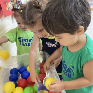 Site - Educação Infantil - Galeria - Pescaria de bolinha